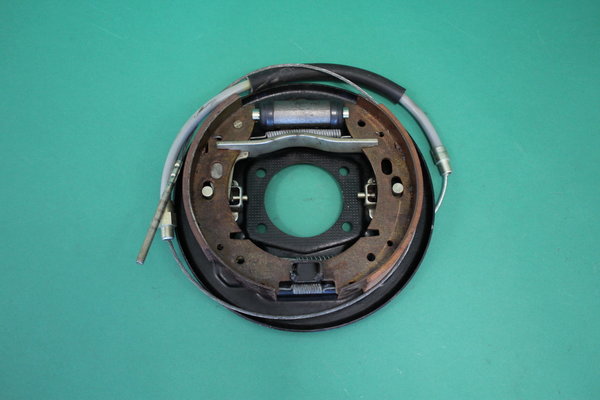 Hinterradbremse rechts einbaufertig breite Bremse (Backenbreite 50mm) Wartburg 353/ 312 - 3530205060