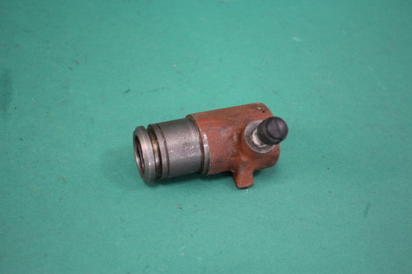 Kupplungsnehmerzylinder original für den Moskwitsch 412 und 2140  -  412-1602510