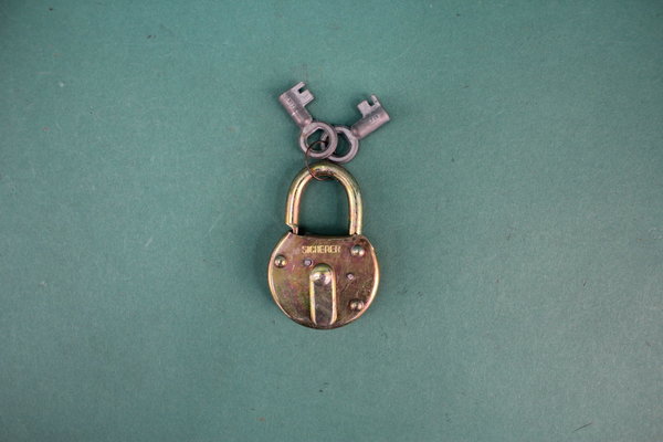Vorhängeschloß / Bügelschloß / Schloss original mit 2 Schlüssel IFA W50 S4000 Robur B1000*1210807571