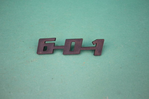 Schriftzug "601" schwarz aus Plaste original für den Trabant 601